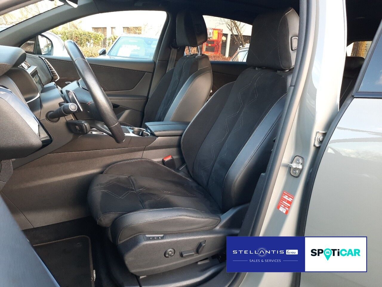 DS Automobiles DS7 PERFORMANCE LINE+ HDi130 Automatik *Navi *SH