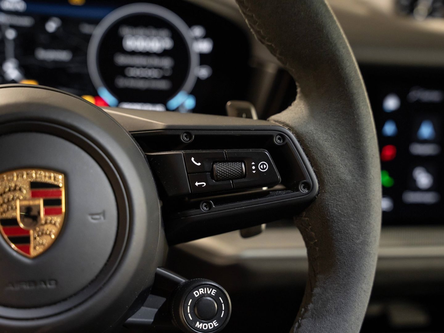 Porsche Cayenne S Coupe PASM PDCC BOSE InnoDrive