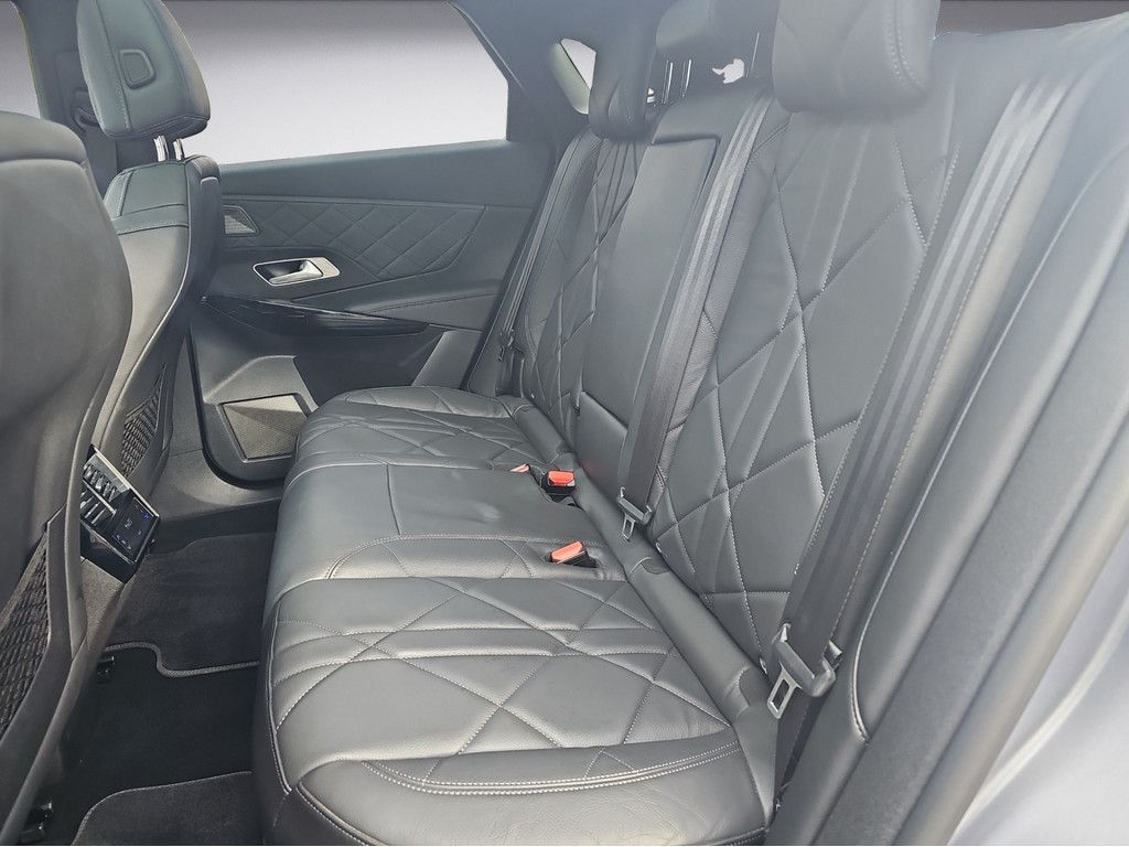 DS Automobiles DS 7 Crossback PT 180 Rivoli + FOCAL/GSD/LEDER