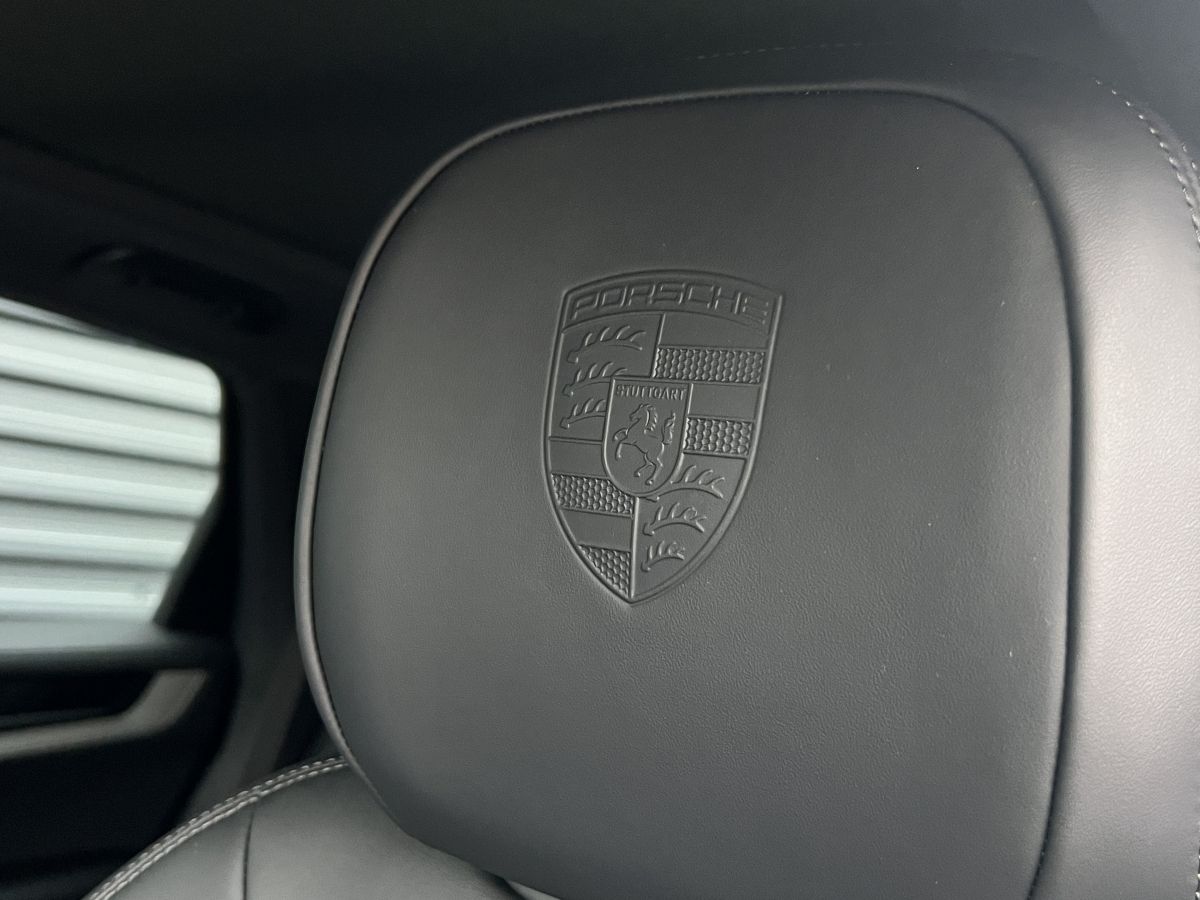 Porsche Cayenne E-Hybrid | Luftfederung | Panorama |