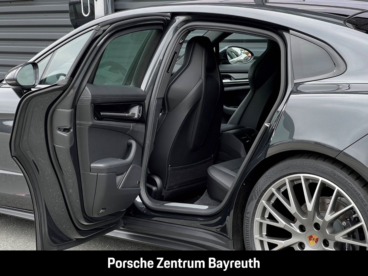 Porsche Panamera 4*HD-MATRIX*BEIFAHRERDISPL.*INNO*CHRONO