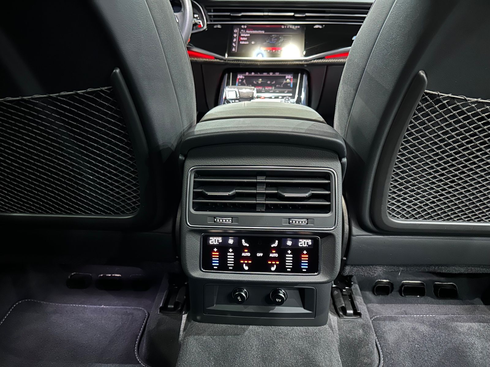Audi Q8 quattro Competition S Line / Carbon/ Matrix