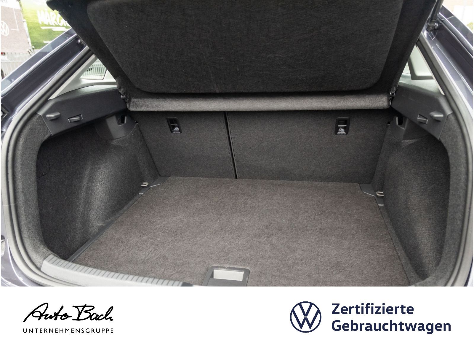 Volkswagen Taigo 1.0 TSI Life - Samsaru's Car Outlet