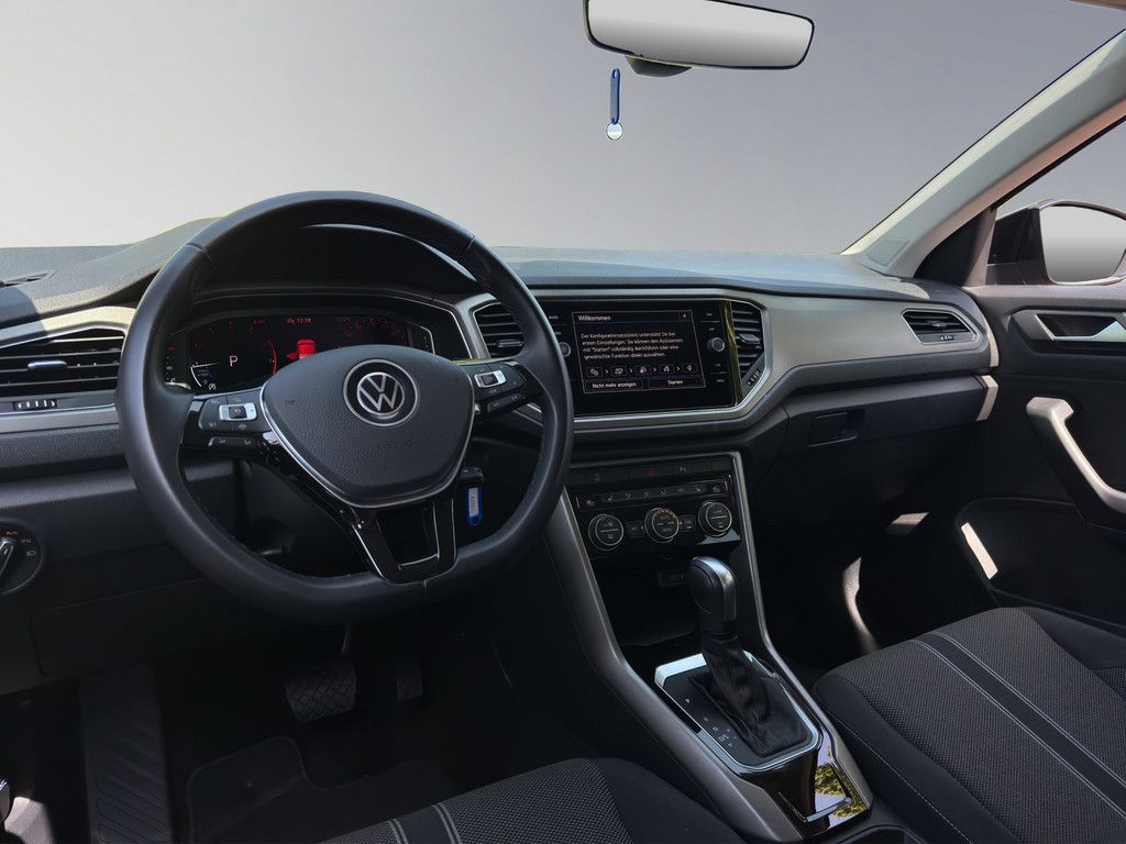 Volkswagen T-Roc 1.5 TSI Style DSG - Samsaru's Car Outlet