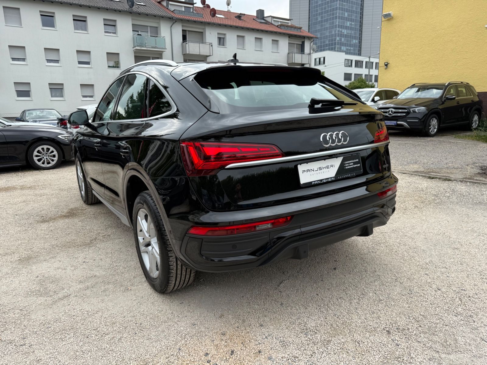 Audi Q5 Sportback 40 TDI S-Line - Samsaru's Car Outlet