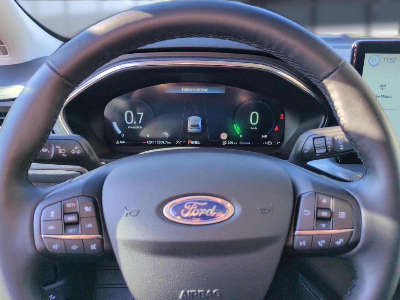 Ford Focus Turnier 1.5 EcoBlue Active X Automatik LED