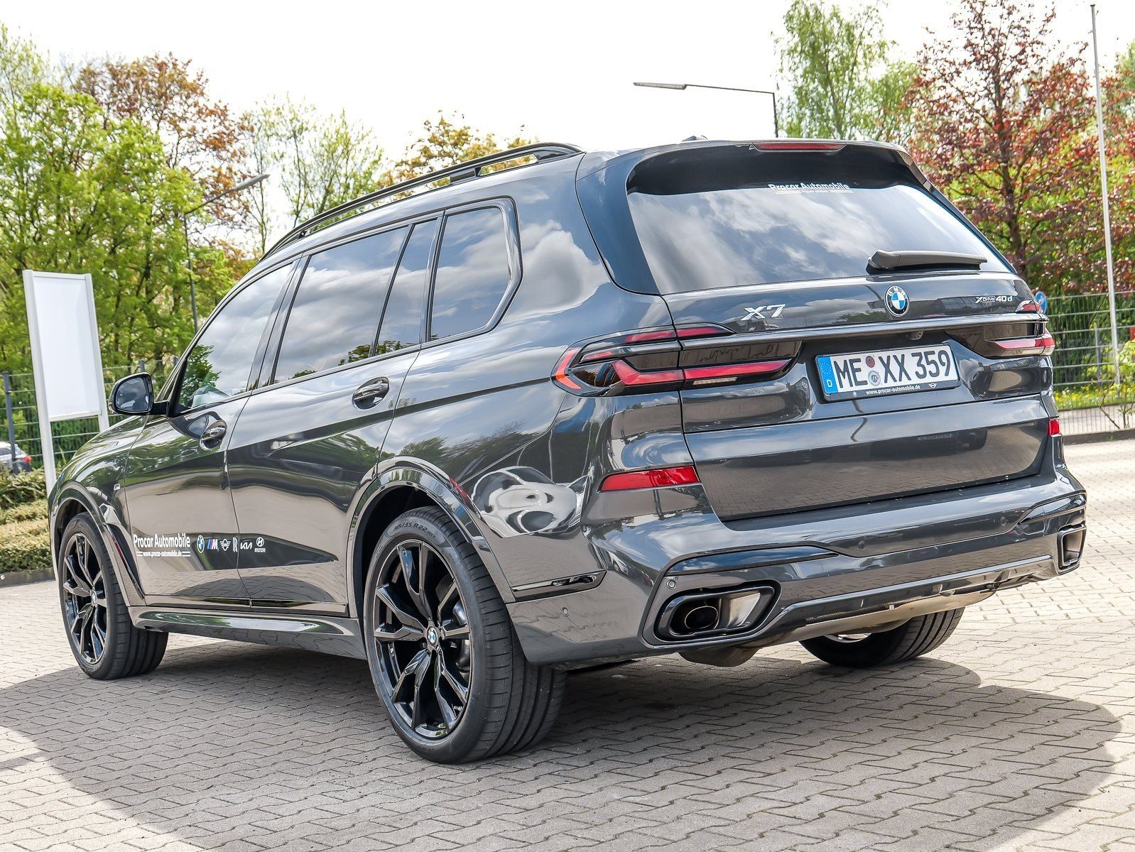 BMW X7 xDrive40d MSportPro AHK DAB DAProf PDC 22"