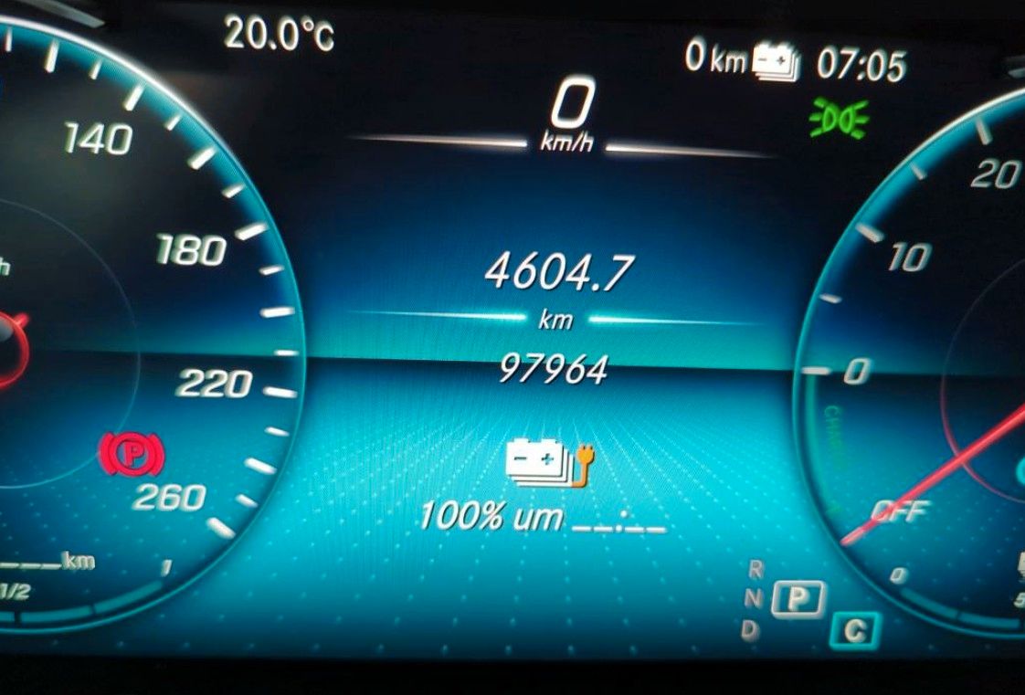 Mercedes-Benz GLC 300e 4M AMG - Samsaru's Car Outlet
