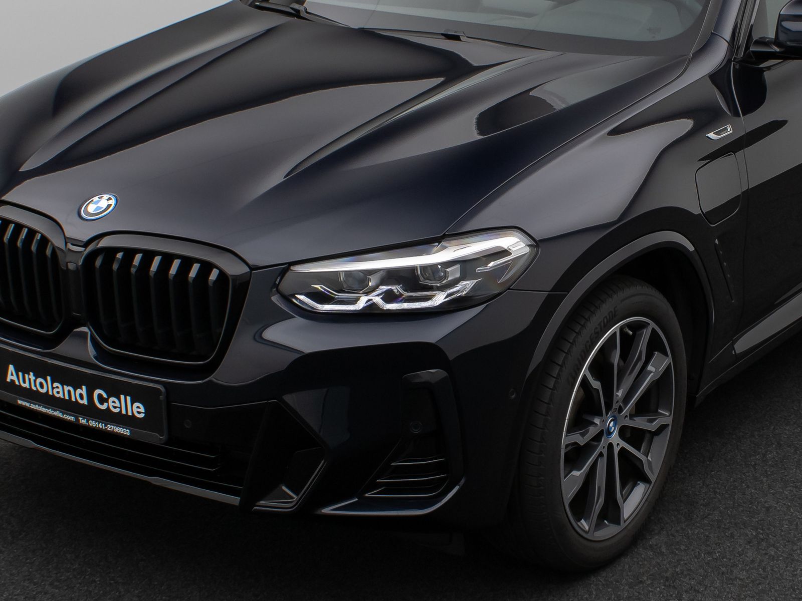 BMW X3 xD30e M Sport - Samsaru's Car Outlet