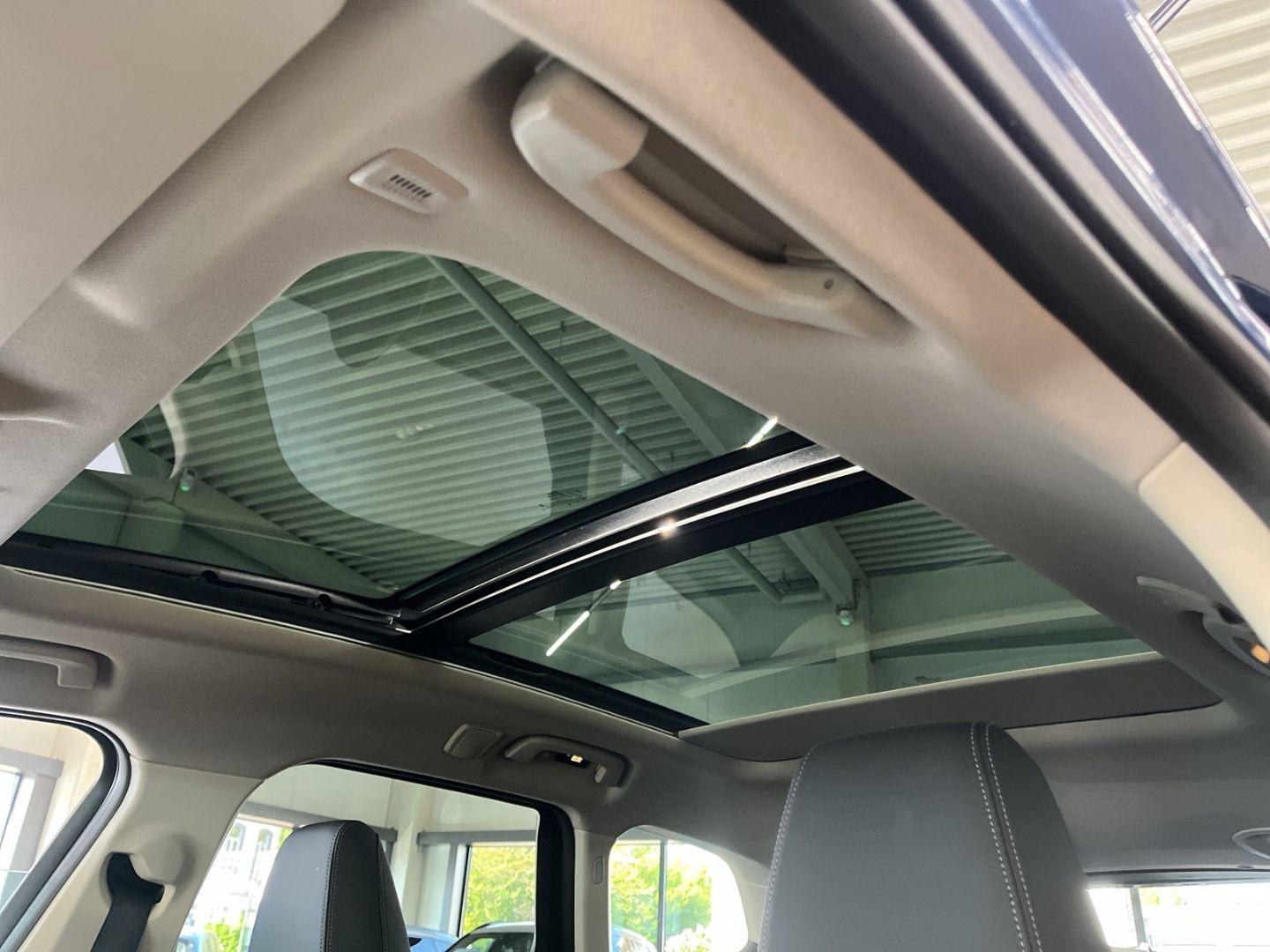BMW X1 xDrive 20d xLINE - Samsaru's Car Outlet