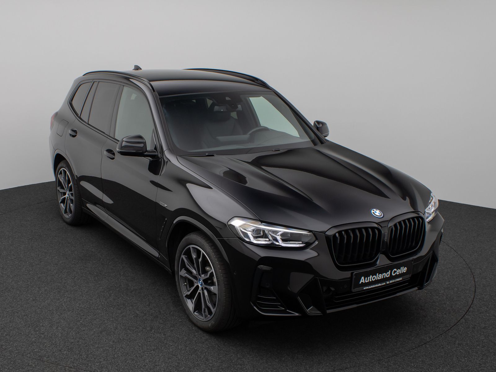 BMW X3 xD30e M Sport - Samsaru's Car Outlet