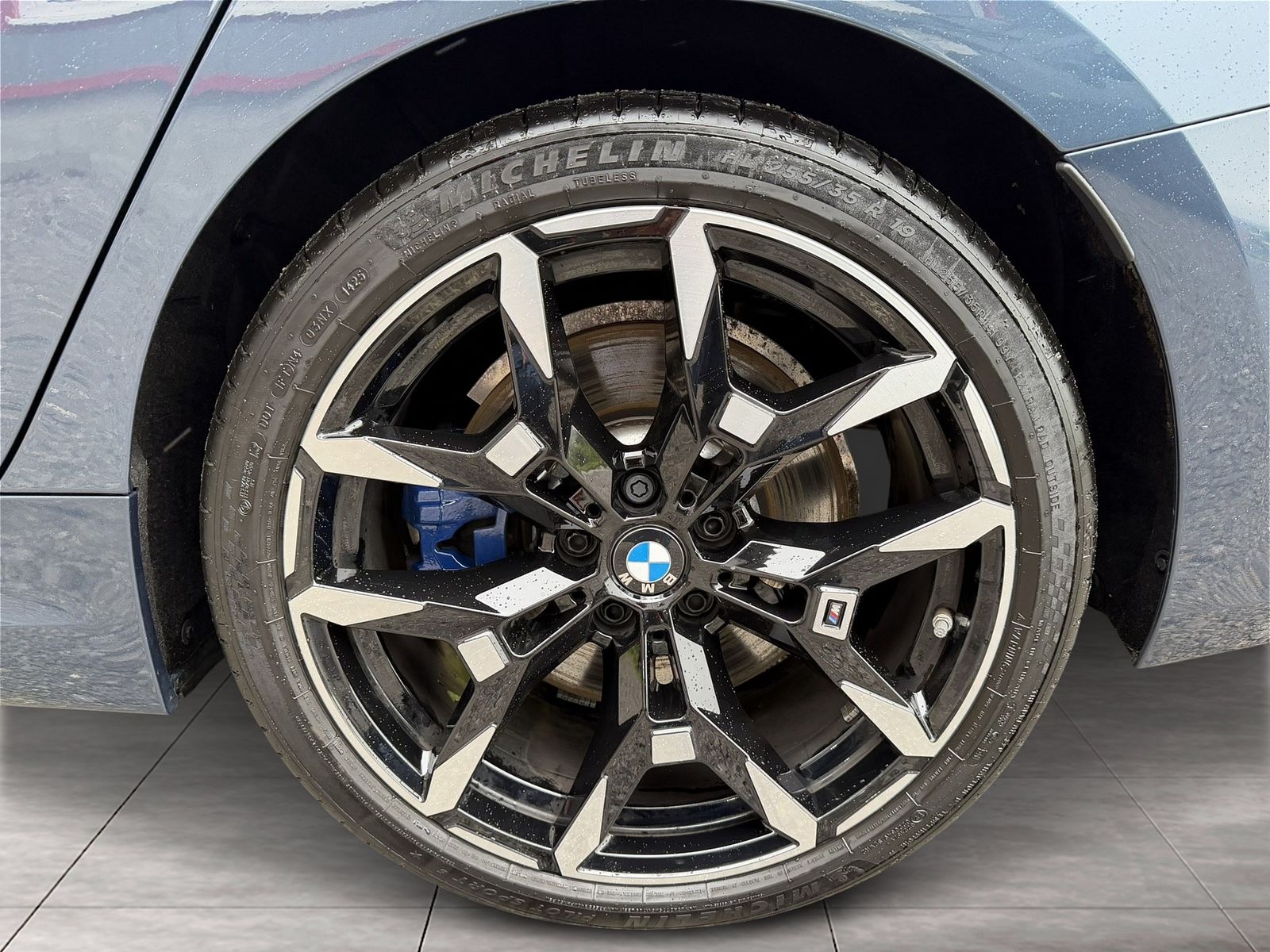 BMW 330e xDrive M Sport AHK Panorama eSitze HeadUp A