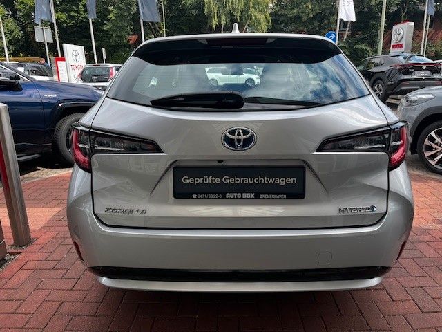 Toyota Corolla TS 1.8 Hybrid Business - Samsaru's Car Outlet