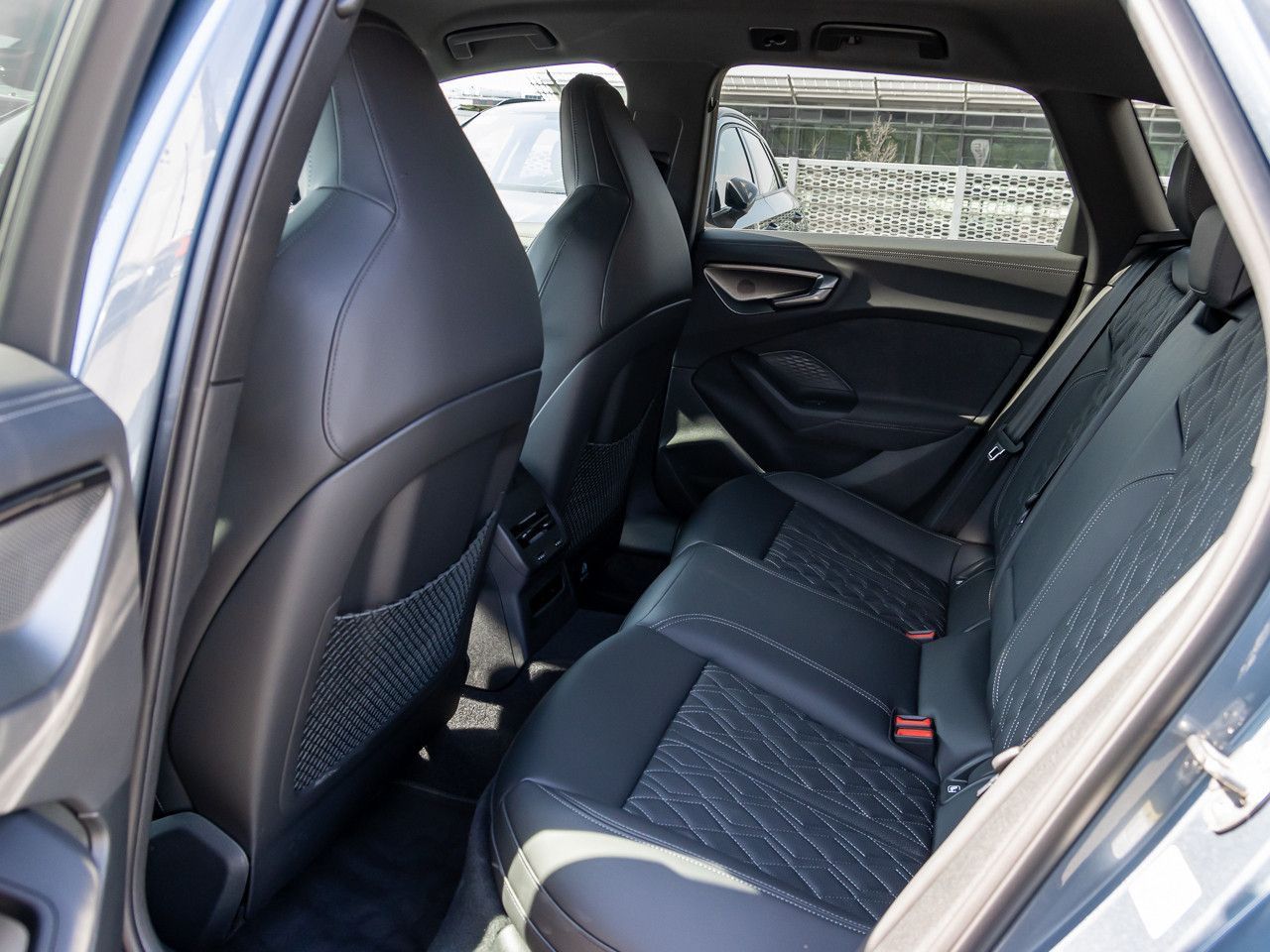 Audi A5 Avant TDI quattro 150 kW S tronic AHK S line