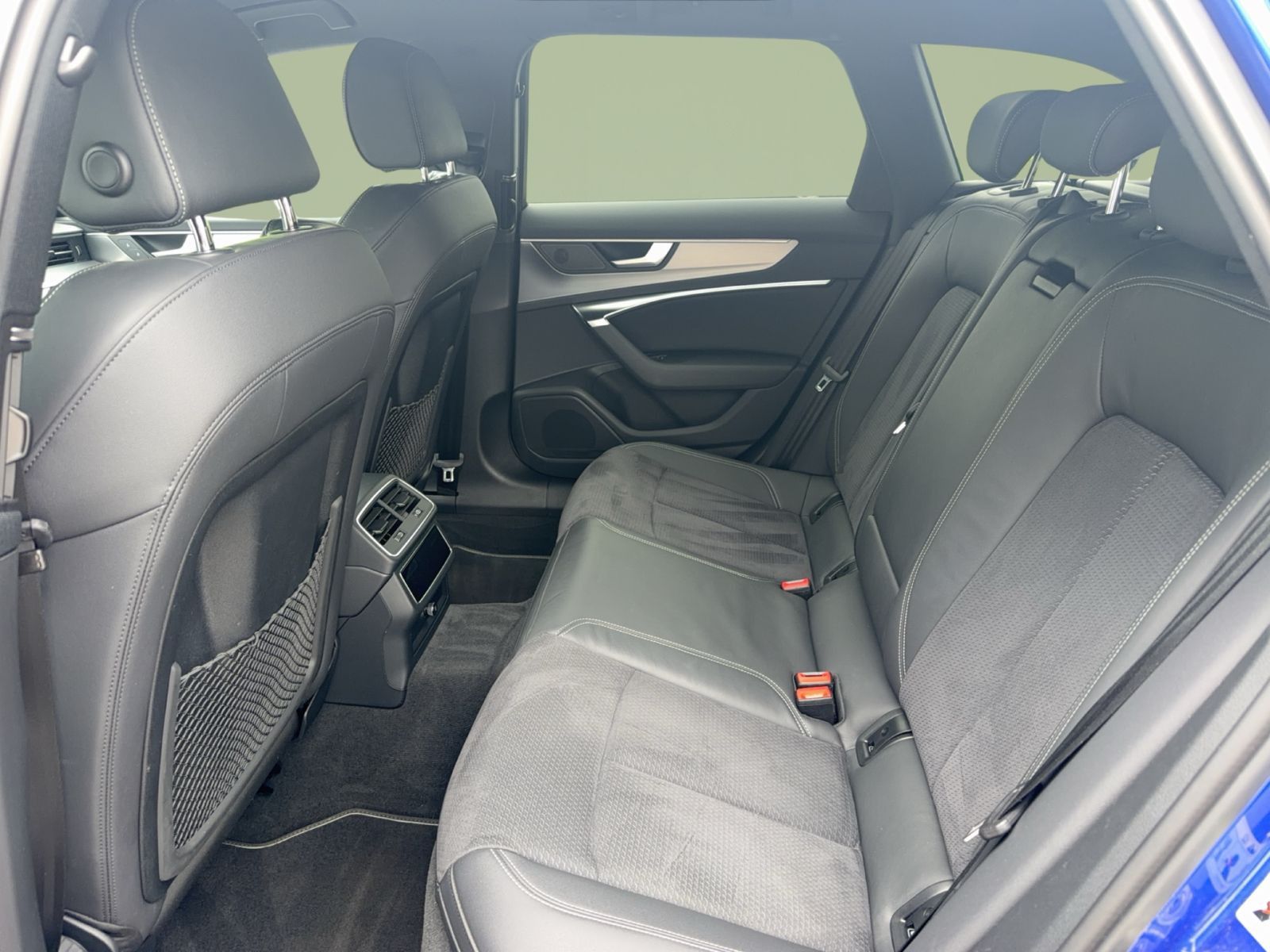 Audi A6 Avant S line 55 TFSI e AHK/HDMatrix/Business/