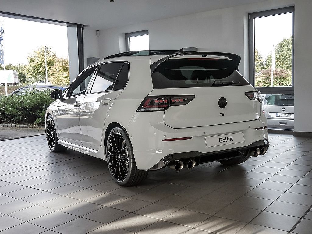 Volkswagen Golf R Black Edition 4Motion DSG PANO AHK MATRIX