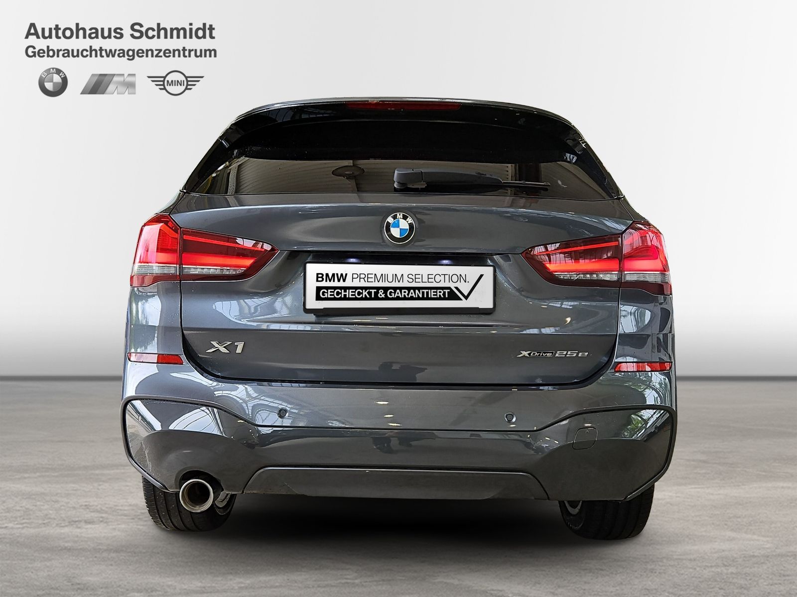BMW X1 xDrive25e M Sportpaket - Samsaru's Car Outlet