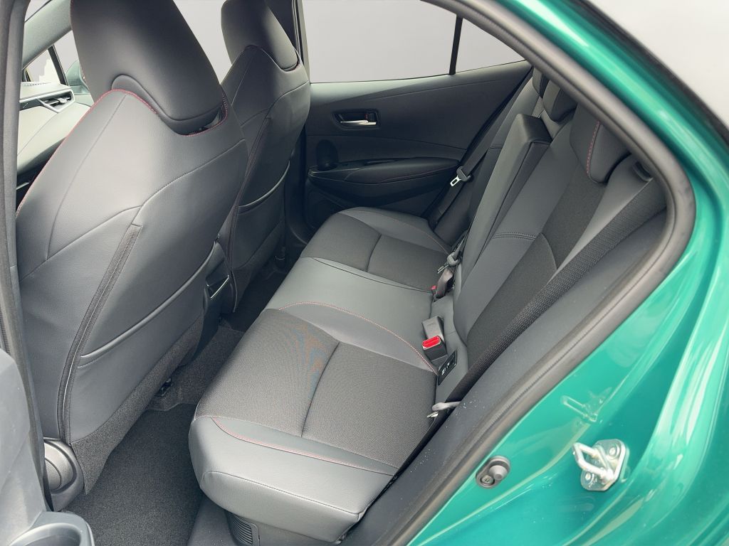 Toyota Corolla 2.0 Hybrid GR Sport*