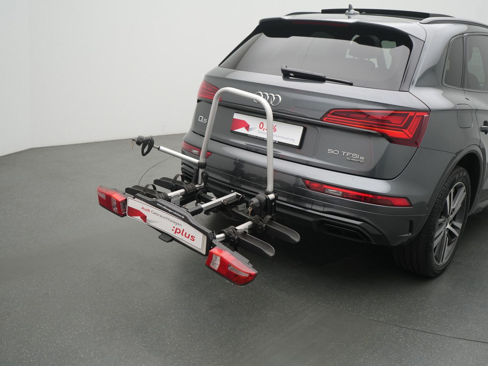 Audi Q5 50 e quattro S line - Samsaru's Car Outlet