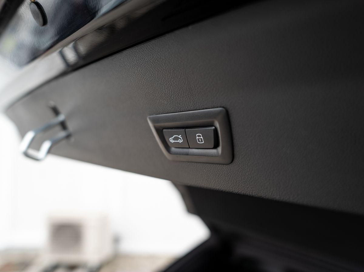BMW X4 xDrive30i M-Sport AHK PANO HuD ACC Laser KoZg