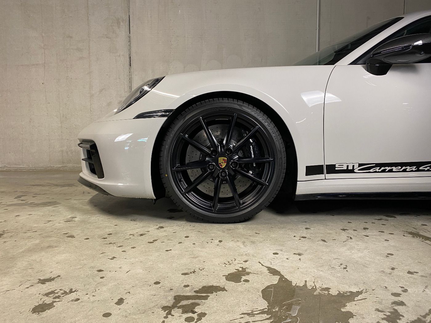 Porsche 992 (911) Carrera 4S | PCCB | ParkAssistent |