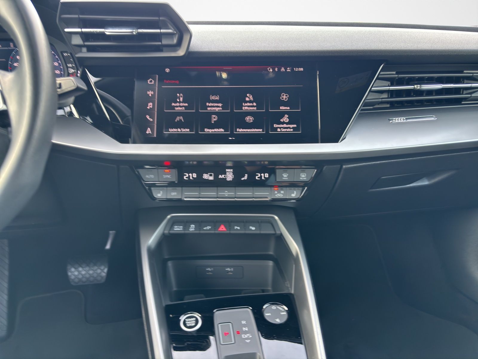 Audi A3 Sportback 40 TFSI e S tronic advanced  AHK LE