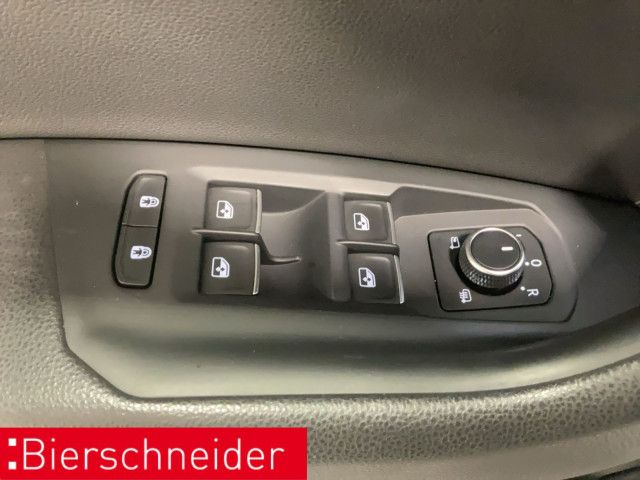 Volkswagen Touareg 3.0 TSI eHybrid R - Samsaru's Car Outlet