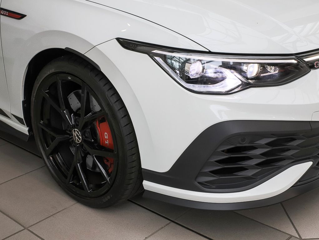 Volkswagen Golf VIII GTI Clubsport 2.0 TSI DSG - Samsaru's Car Outlet