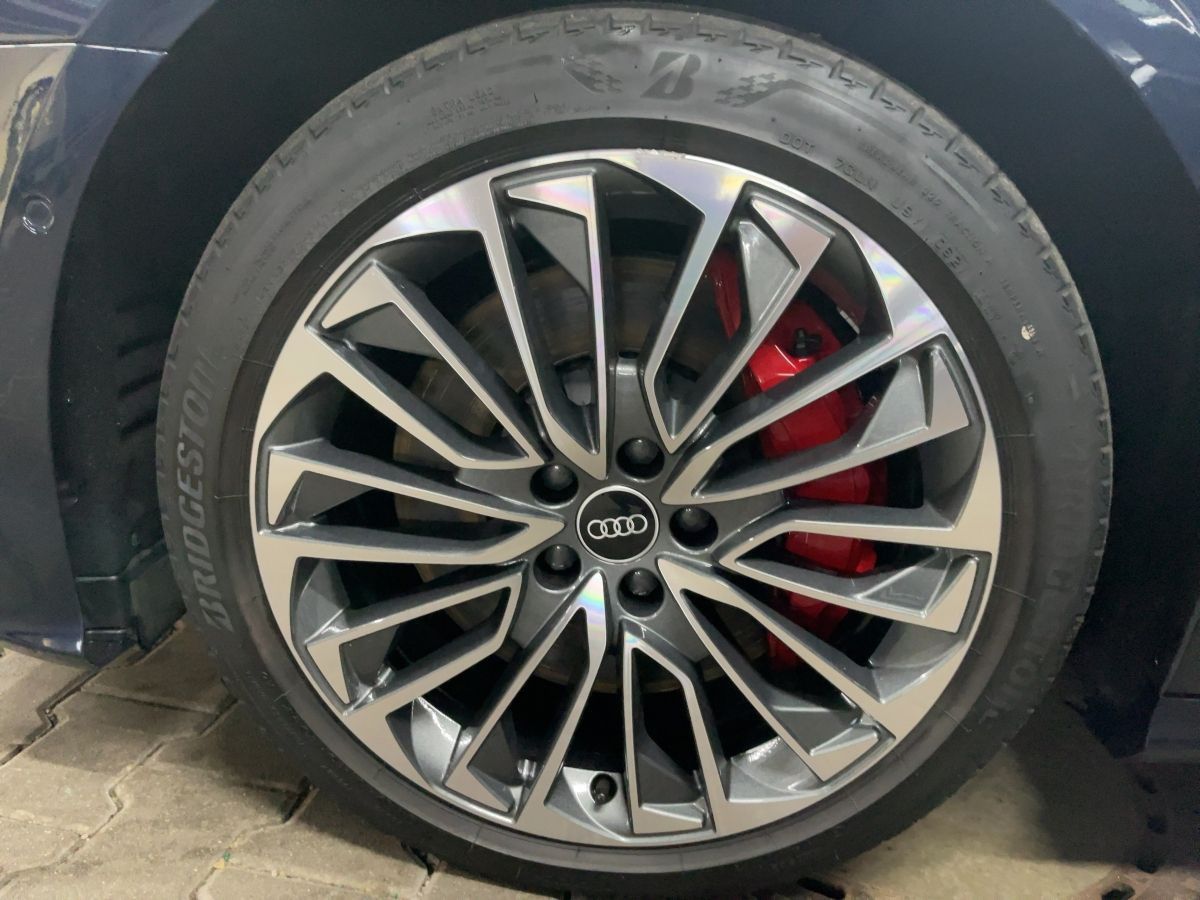 Audi A6 Avant 55 TFSIe quattro - Samsaru's Car Outlet