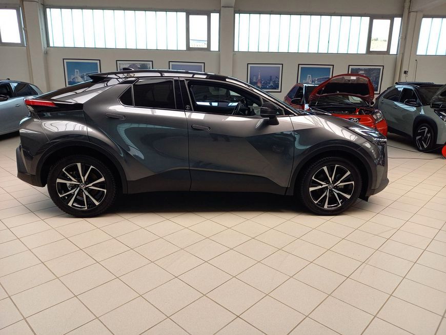 Toyota C-HR 1.8 Hybrid Teamplayer /LED/Technik-P./Rückf