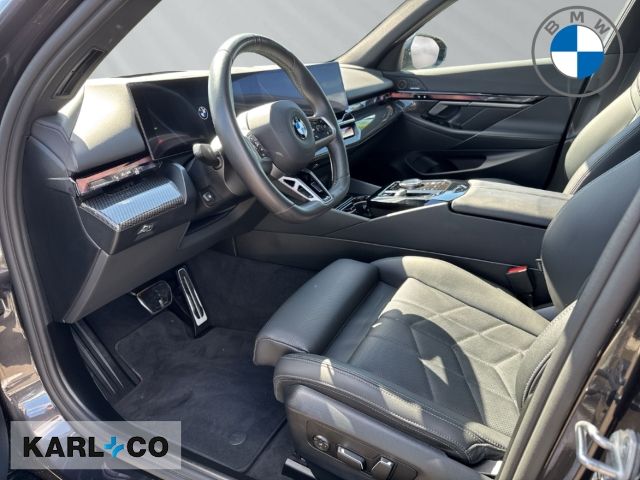 BMW 520 iA Tou. M-Sport AHK MemorySitze Pano. 360°