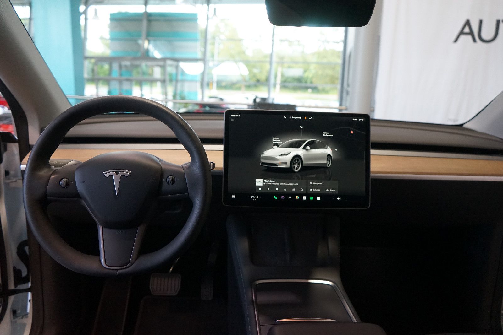 Tesla Model Y Long Range DualMotorAWD Autopilot 92%SoH