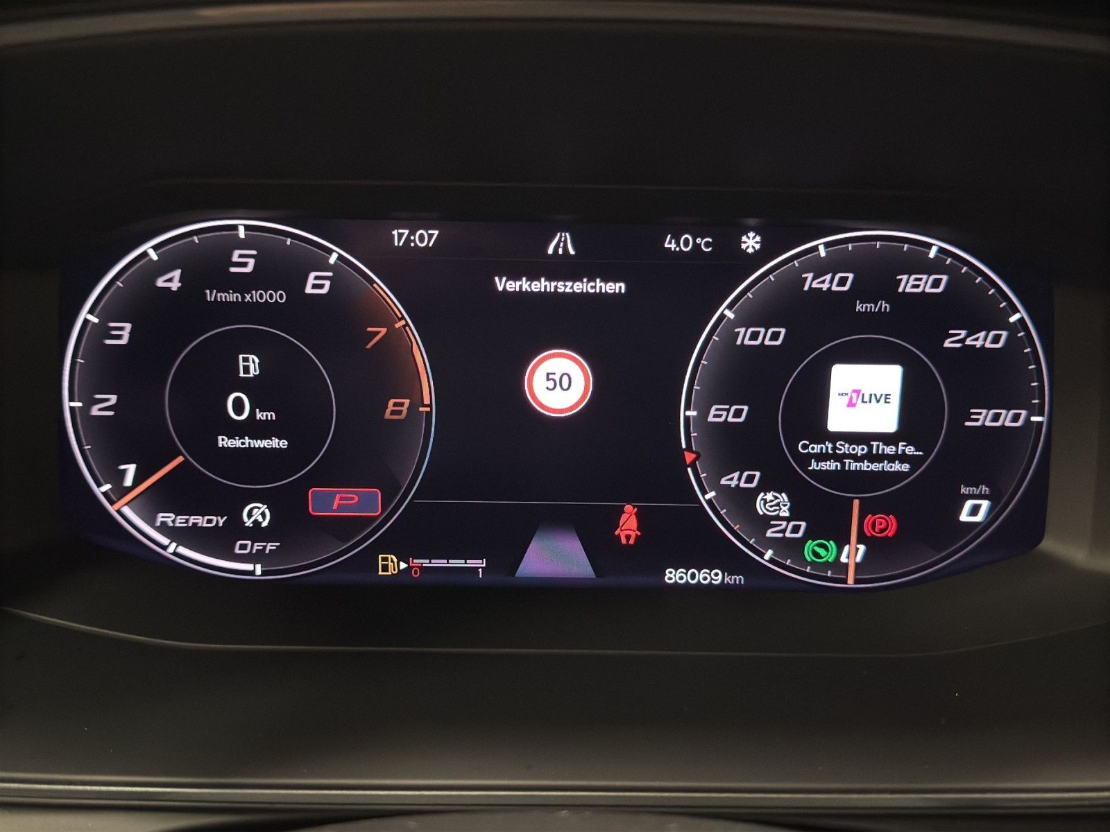 Cupra Formentor 2.0 TSI DSG VZ KAMERA PANO beats AHK