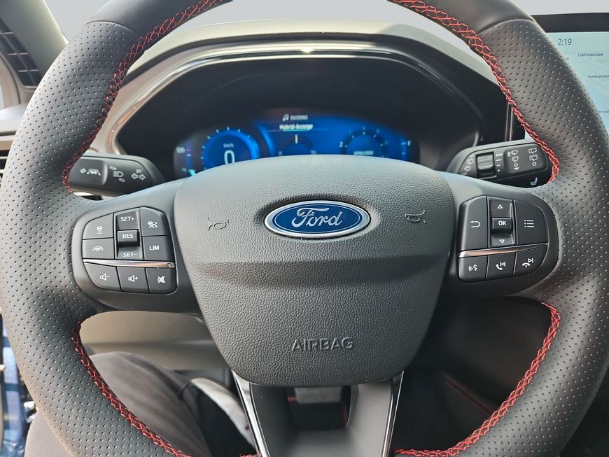 Ford Focus Turnier 1.0 EcoBoost Hybrid Aut. ST-LINE X