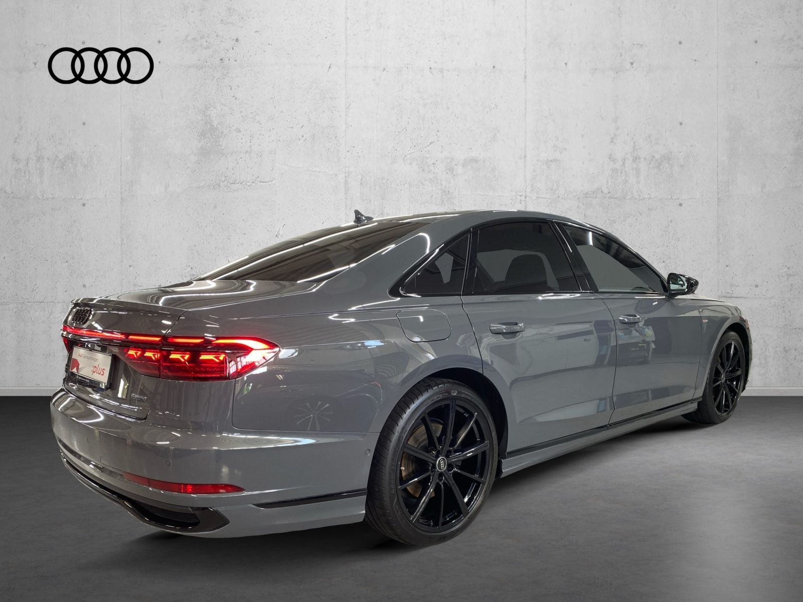 Audi A8 50 TDI quattro S-line - Samsaru's Car Outlet