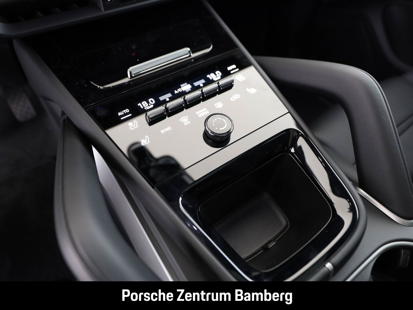 Porsche Cayenne E-Hybrid Co./ Matrix/ BOSE/ Sport Design