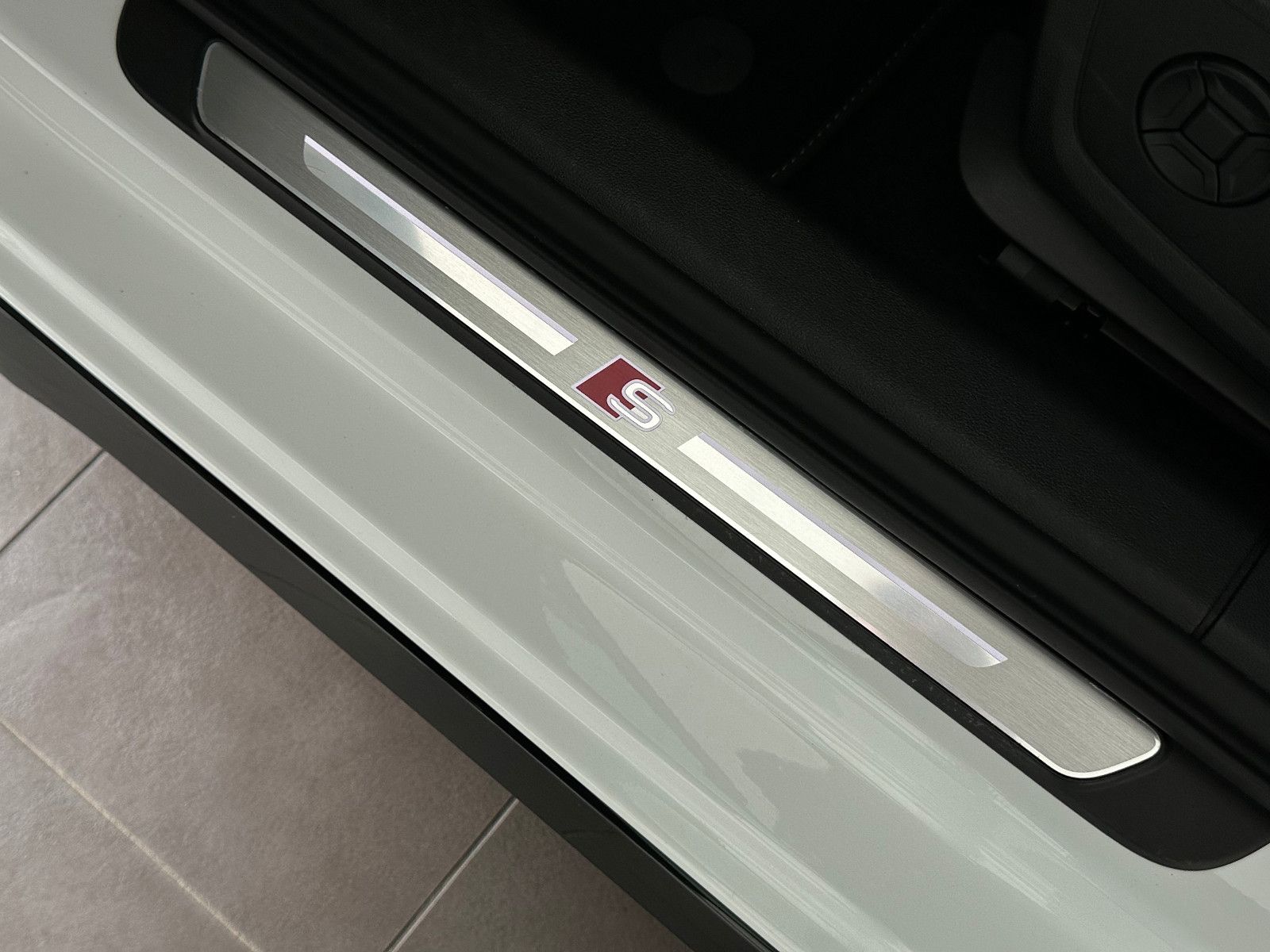 Audi A3 Sportback 35 TDI S LINE - Samsaru's Car Outlet