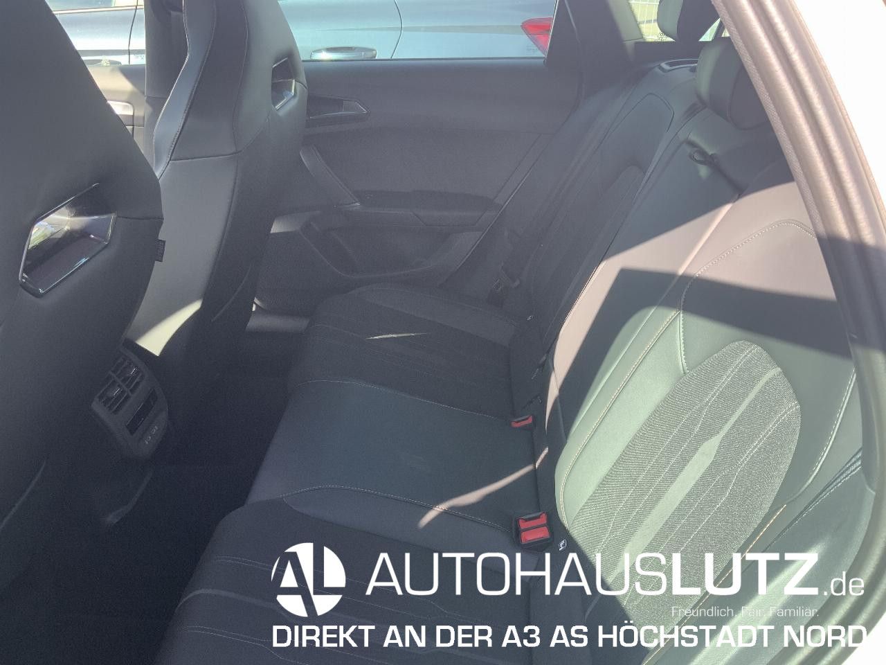 Cupra CUPRA Leon Sportstourer VZ 1.4 e - Samsaru's Car Outlet
