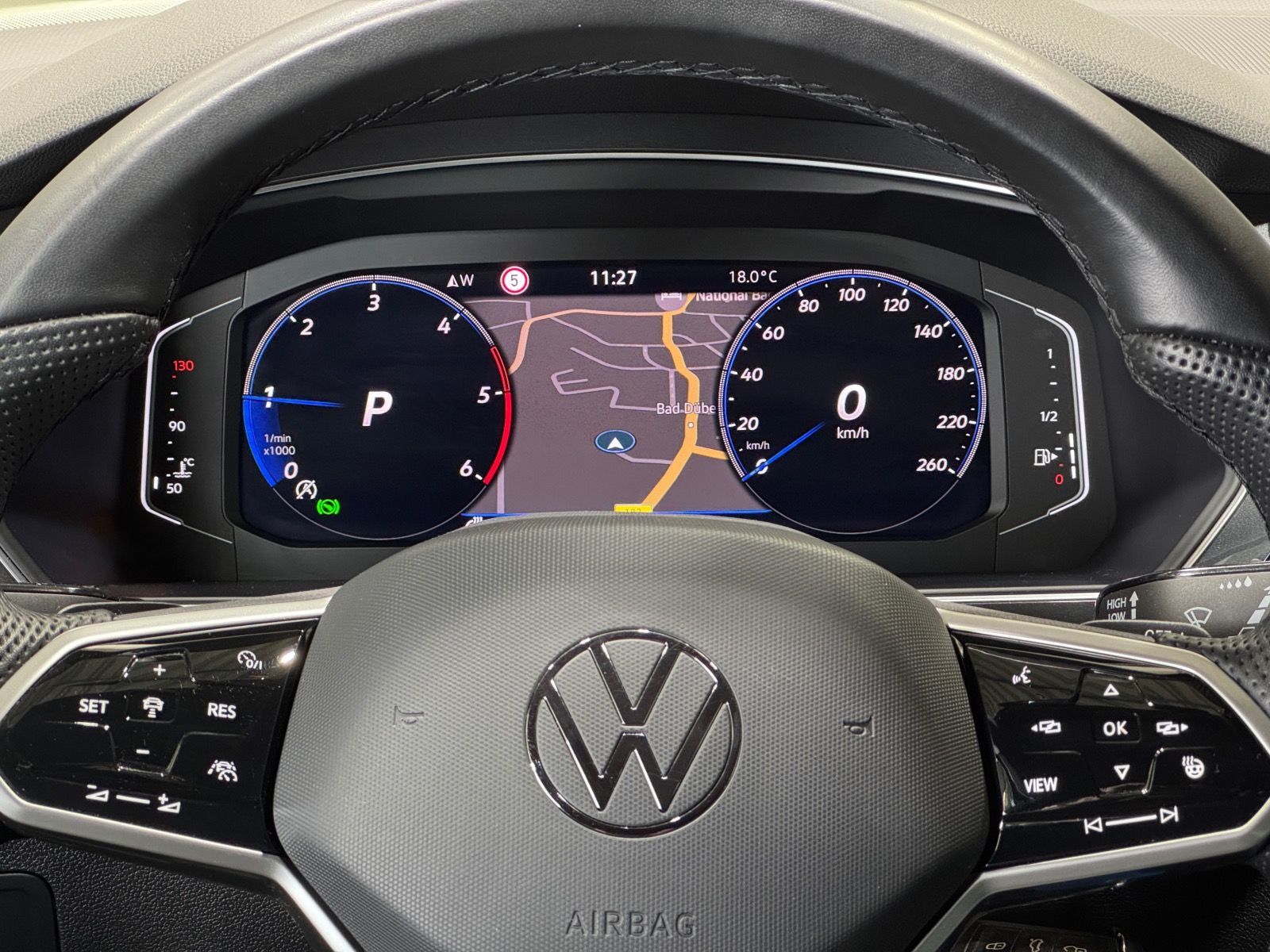 Volkswagen Tiguan R-Line 2.0 TDI DSG - Samsaru's Car Outlet