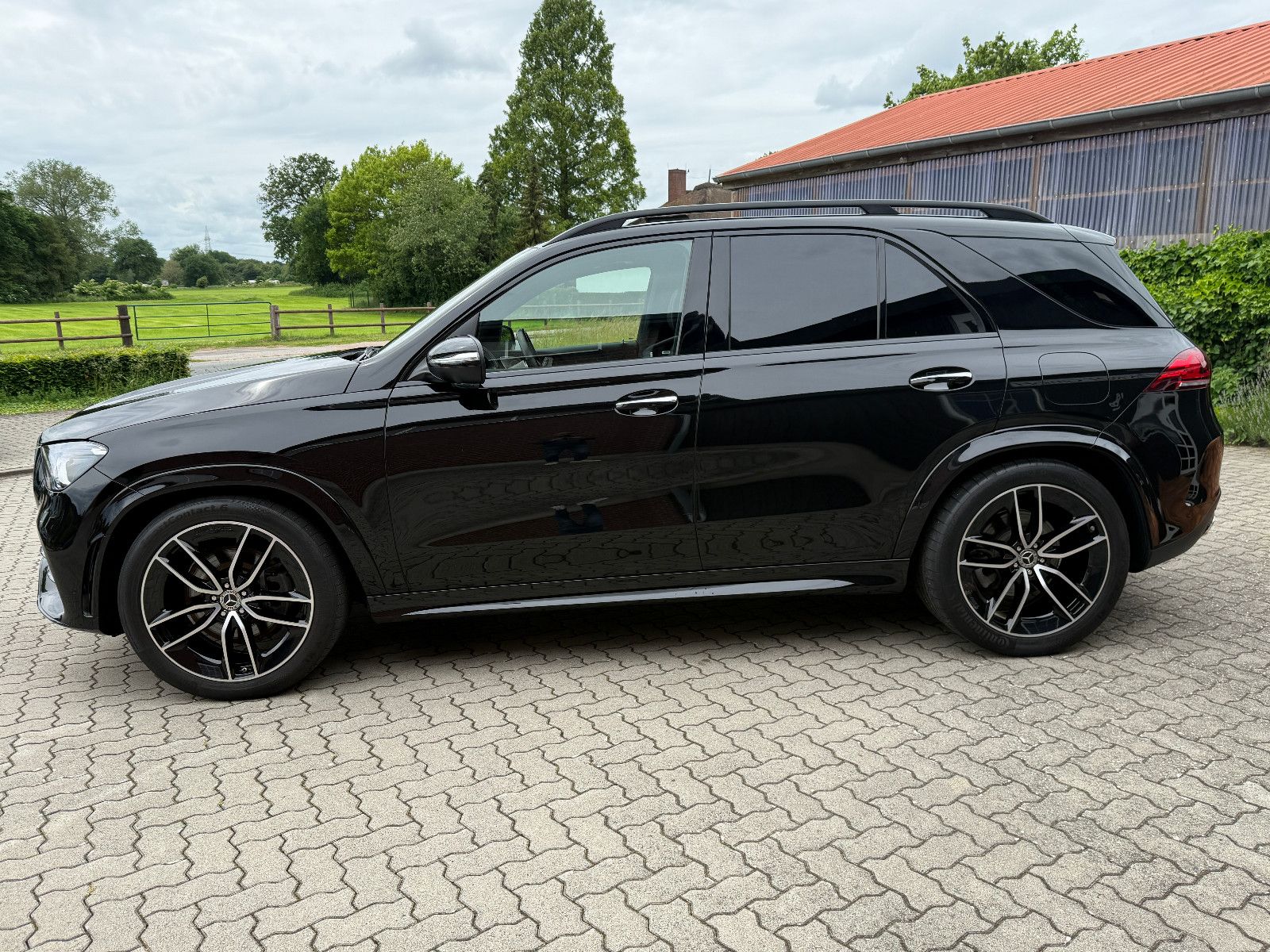 Mercedes-Benz GLE 350 de 4M AMG-STYLING,22",Sitzklima,AIR,Pano