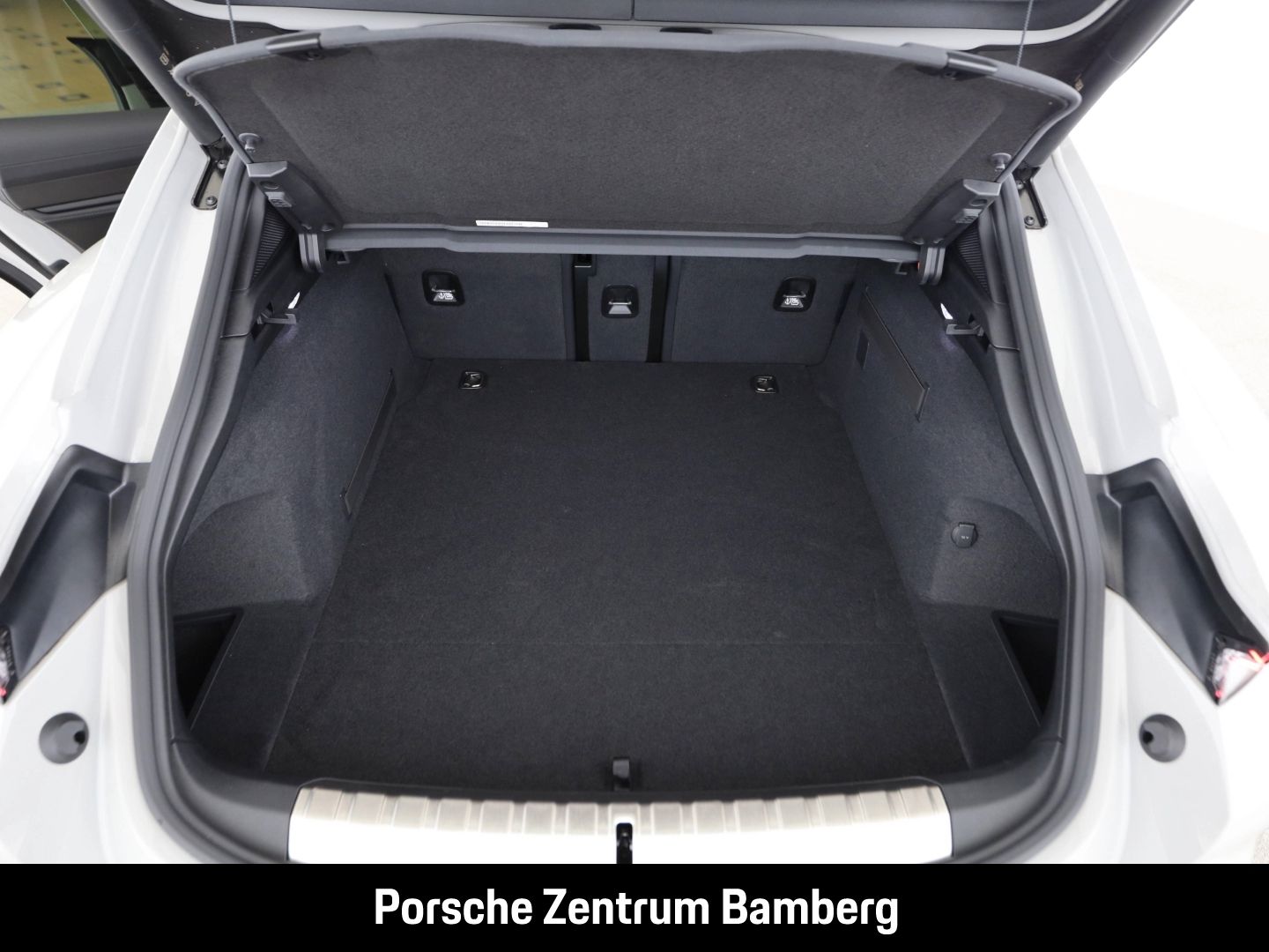 Porsche Taycan 4S ST/ 21 Zoll/ Head Up/ Inno-Drive/ Krei