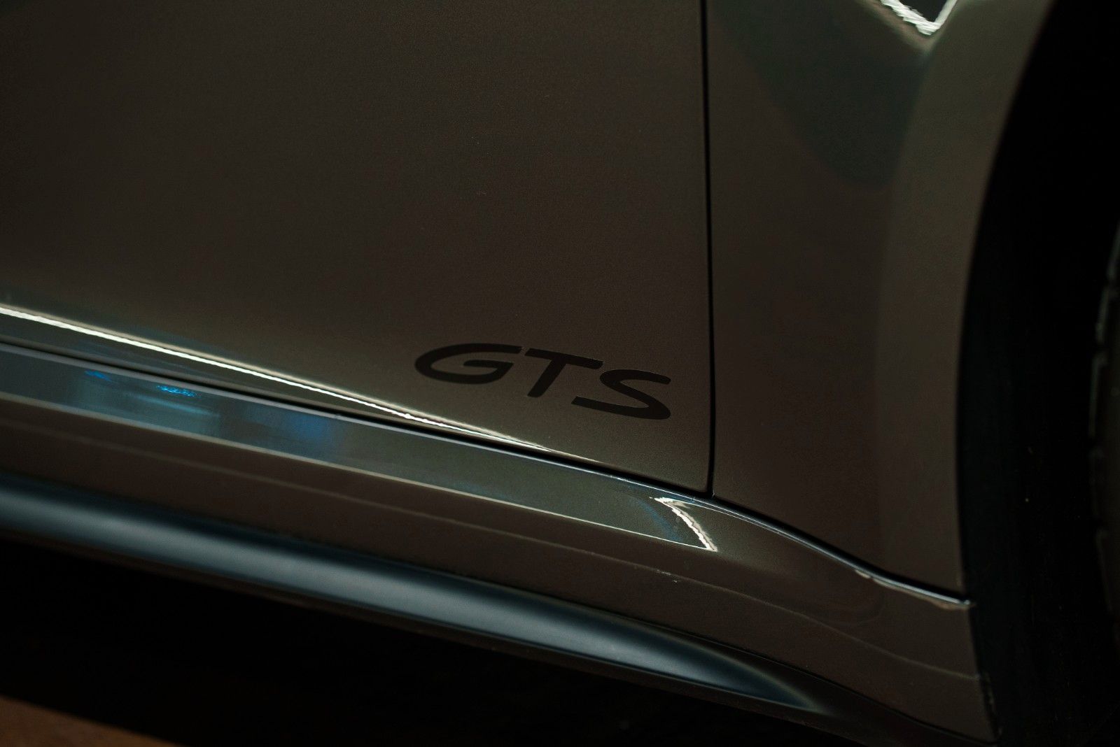 Porsche 992  4 GTS - Voll - Voll - New Service