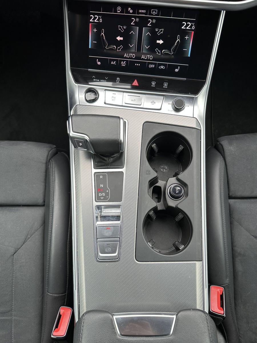 Audi A6 Avant 40 TDI Qu S-Line NAV+LED+ACC+AHK+VCOCK
