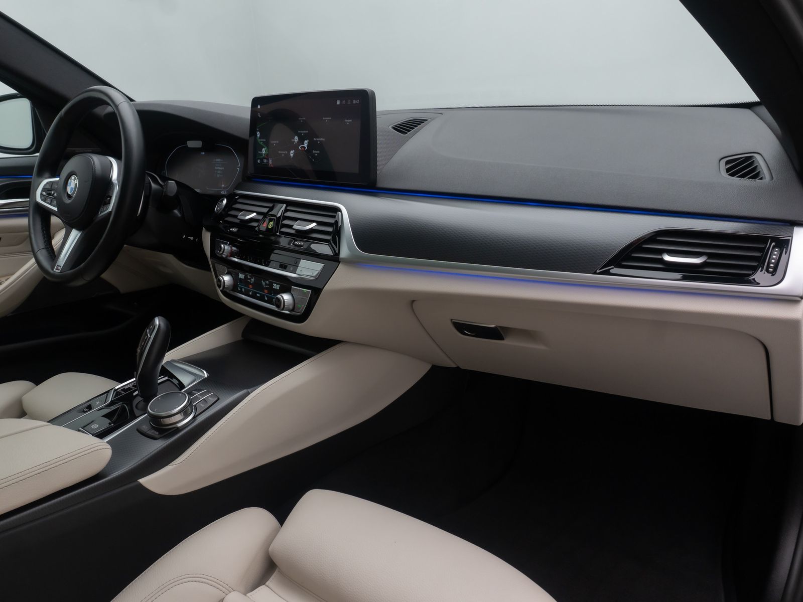 BMW 540d xD M Sport 360° HUD DAB H/K Panorama 20Zoll