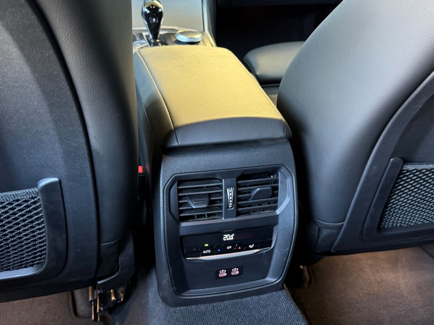 BMW 330 e Touring M SPORT - Samsaru's Car Outlet