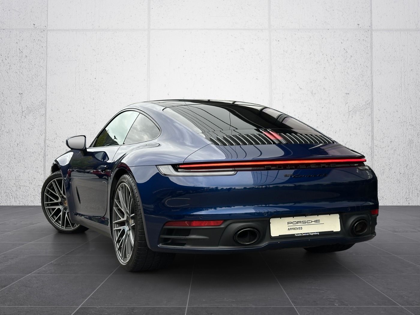 Porsche 992 911 Carrera 4S Lift Matrix BOSE InnoDrive