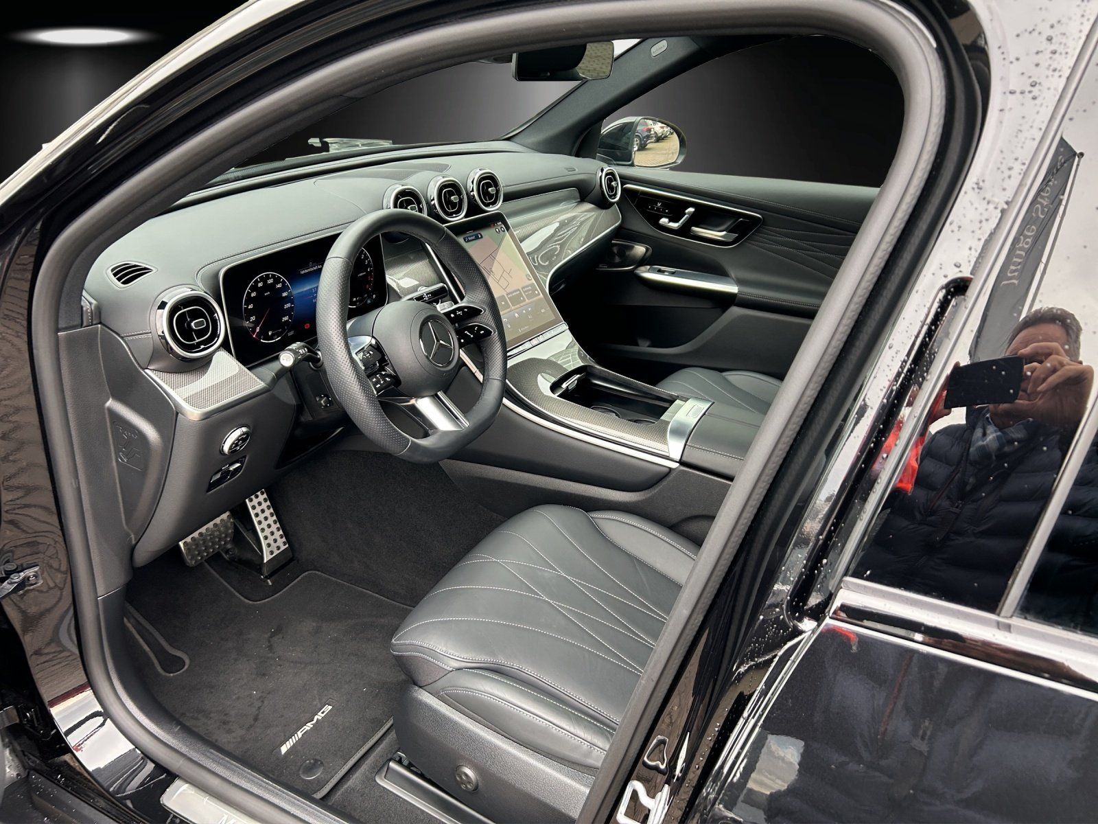 Mercedes-Benz GLC300de AMG Premi AIRMATIC Pano AHK Nappa DISTR