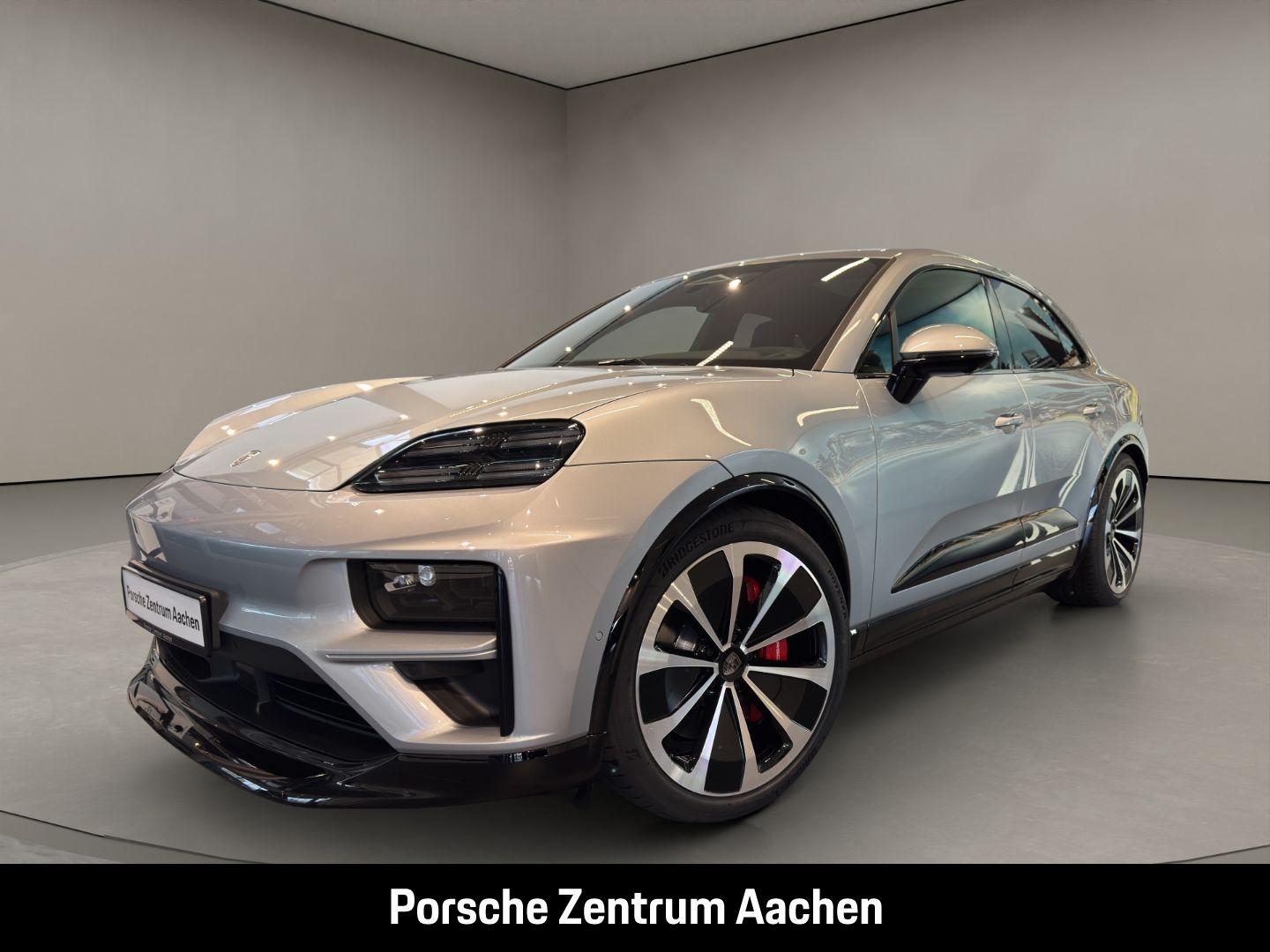 Porsche Macan Turbo BOSE InnoDrive Panorama LED-Matrix