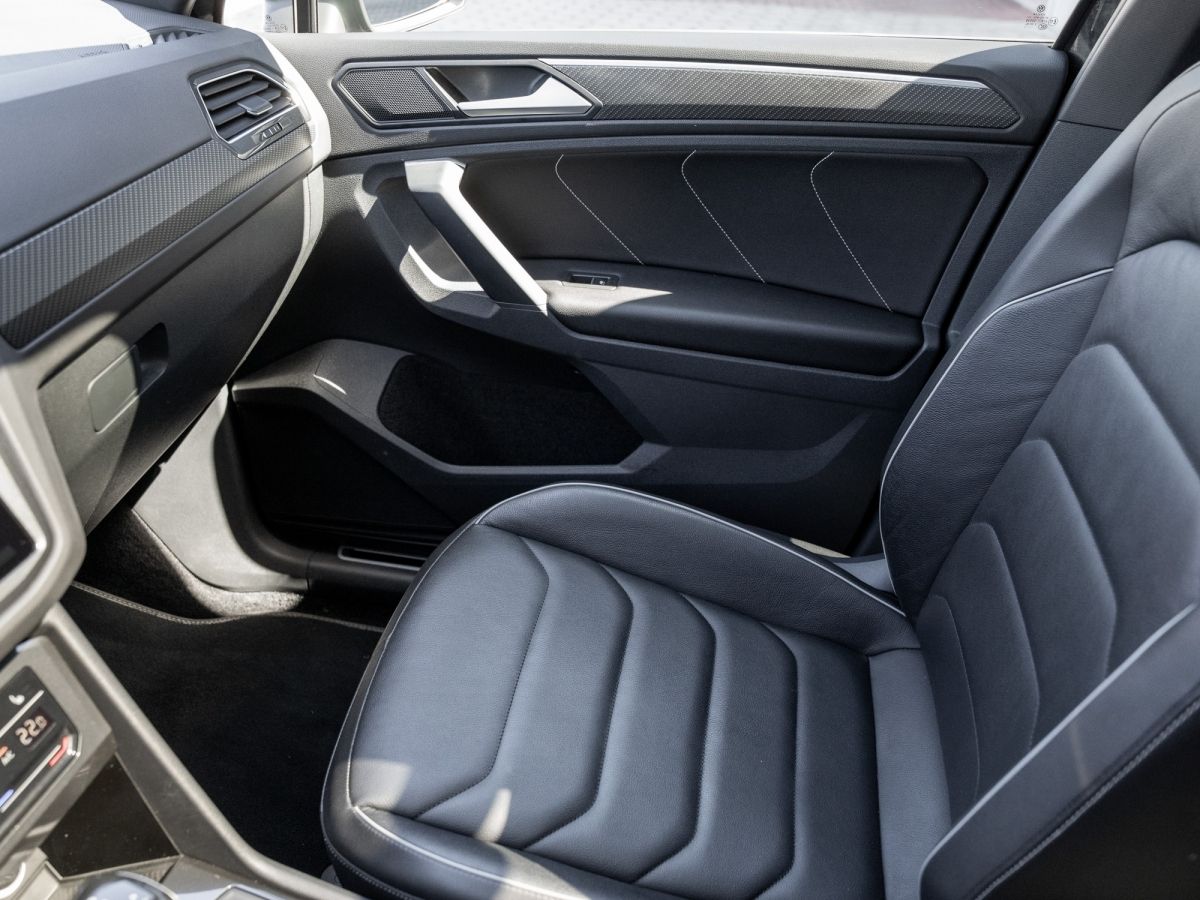 Volkswagen Tiguan R-Line 2.0 TSI - Samsaru's Car Outlet