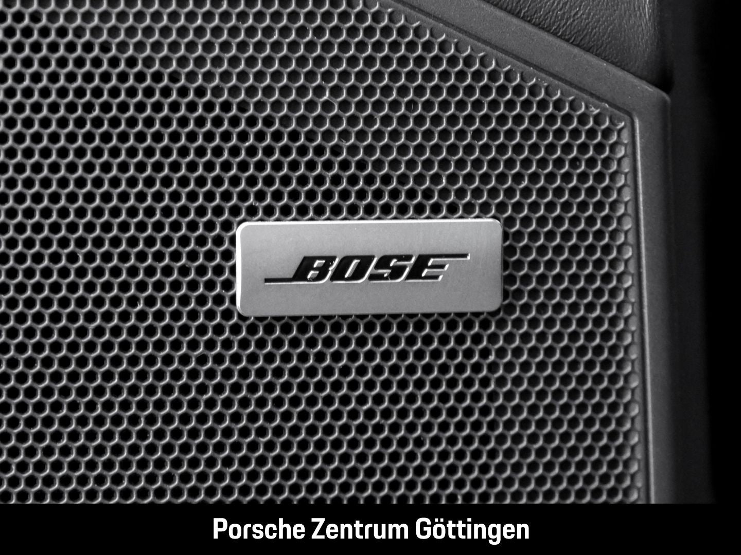 Porsche Cayenne GTS Coupe BOSE InnoDrive Surround-View